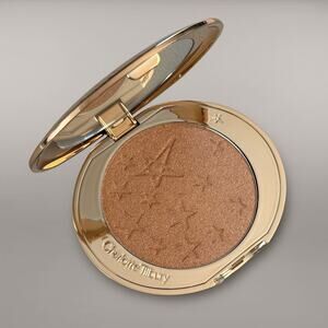CHARLOTTE TILBURY Hollywood Glow Glide Highlighter Rose gold glow powder